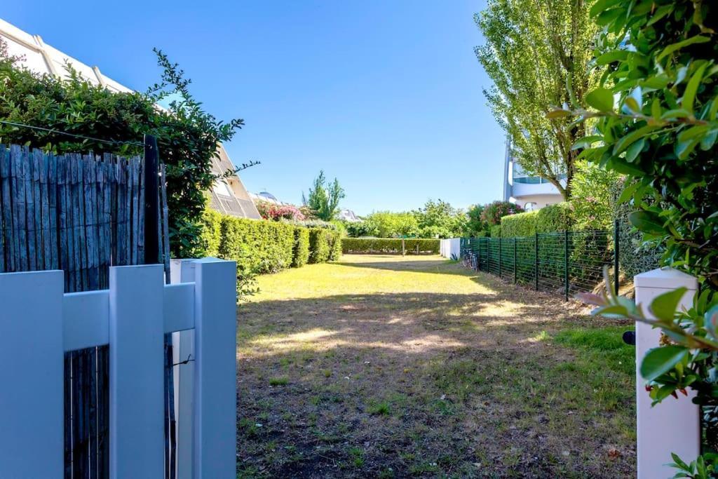 Chez Alexandra - Elegant Studio Avec Parking A Proximite Des Plages La Grande-Motte Exterior photo
