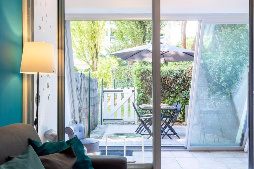 Chez Alexandra - Elegant Studio Avec Parking A Proximite Des Plages La Grande-Motte Exterior photo